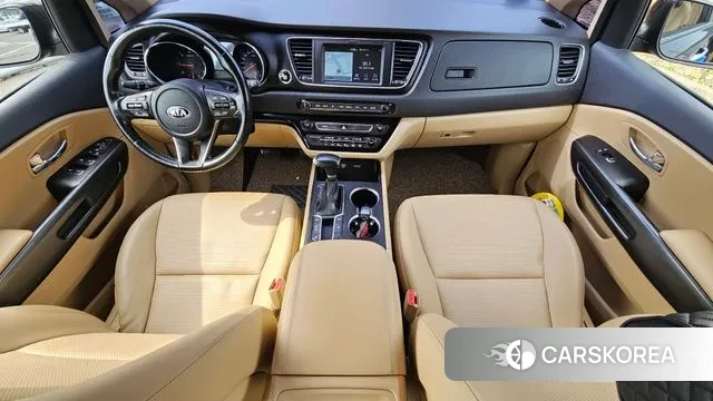 Kia The New Carnival id 3226630 из Кореи 17