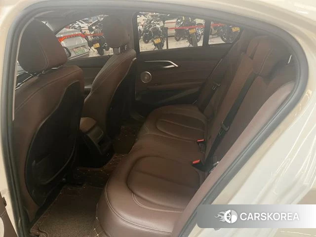 BMW 1 series id 4321046 из Китая 12