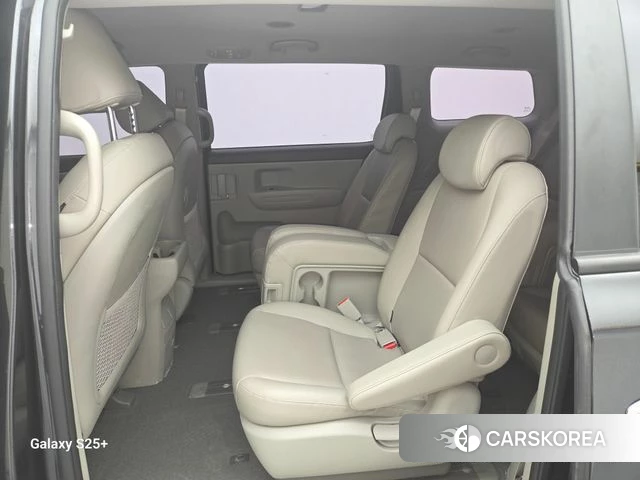 Kia The New Carnival id 4305025 из Кореи 17