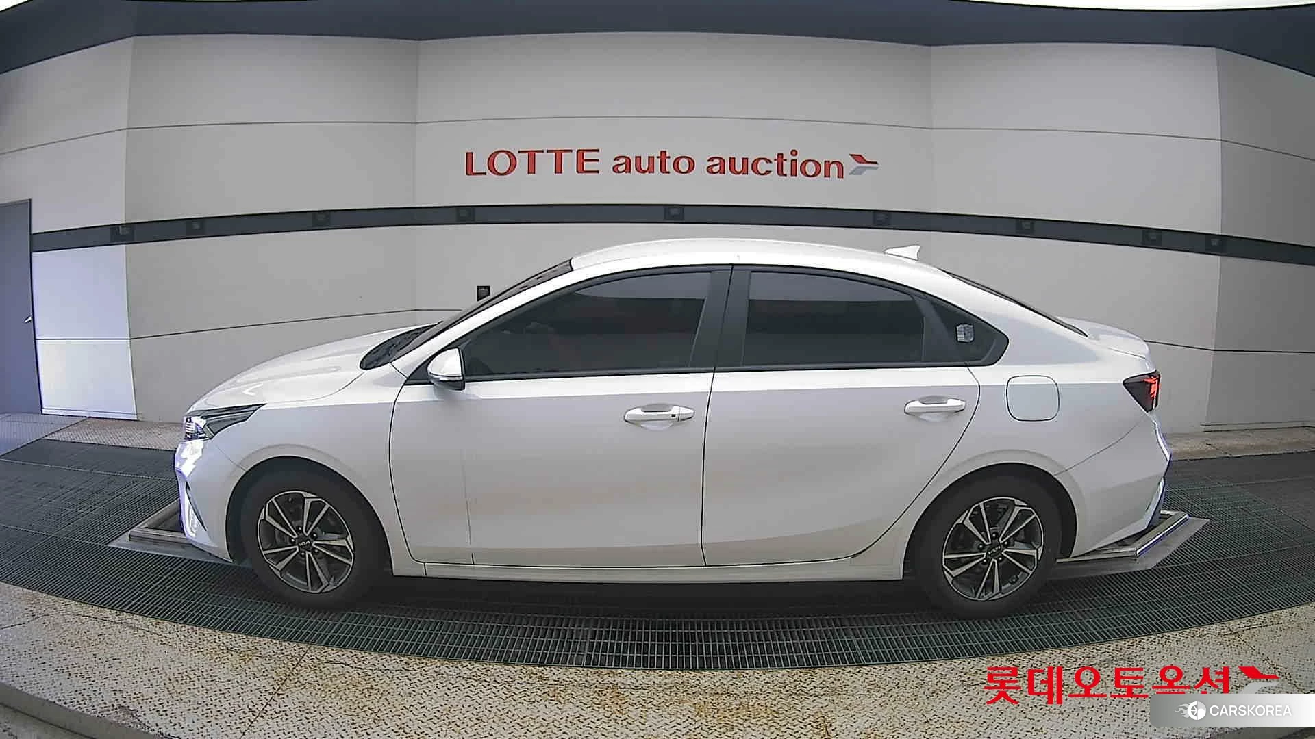 Kia K3 id 4902432 из Кореи 35