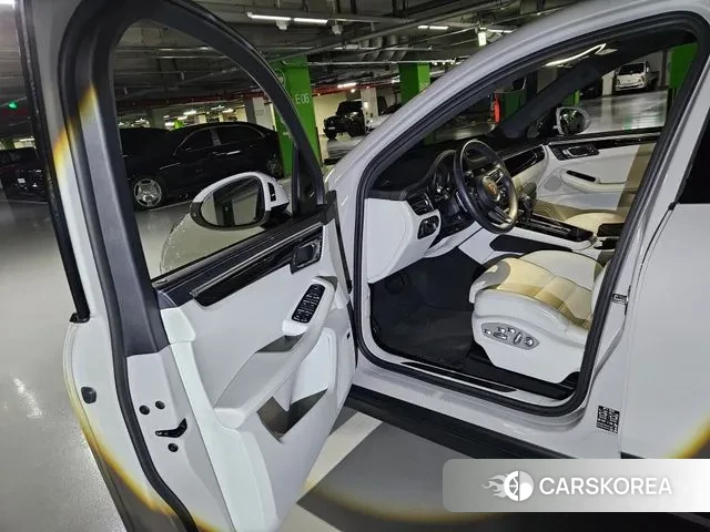 Porsche Macan id 3316897 из Кореи 10