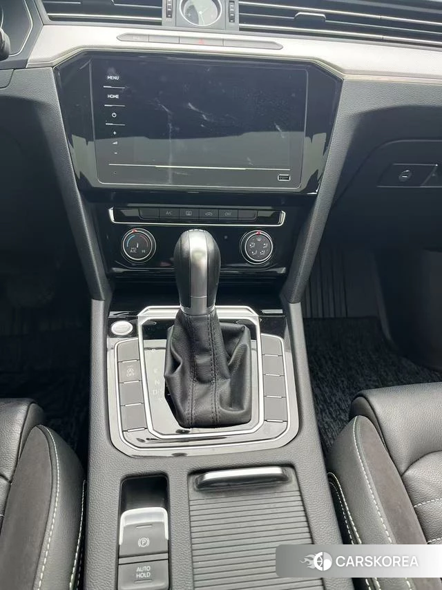 Volkswagen Magotan id 4258638 из Китая 23