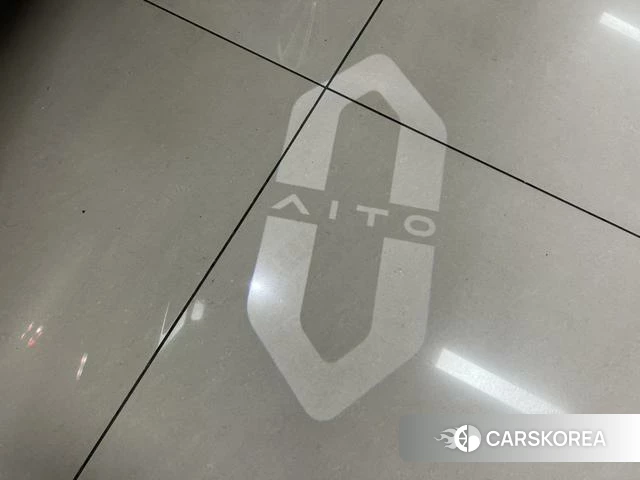 AITO Ask the world M7 id 4028227 из Китая 20