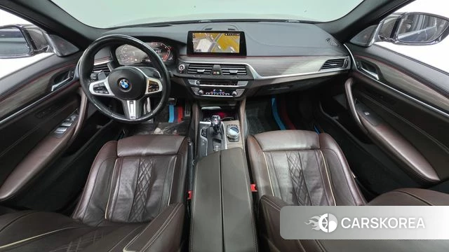 BMW 5 Series (G30) id 3873097 из Кореи 17