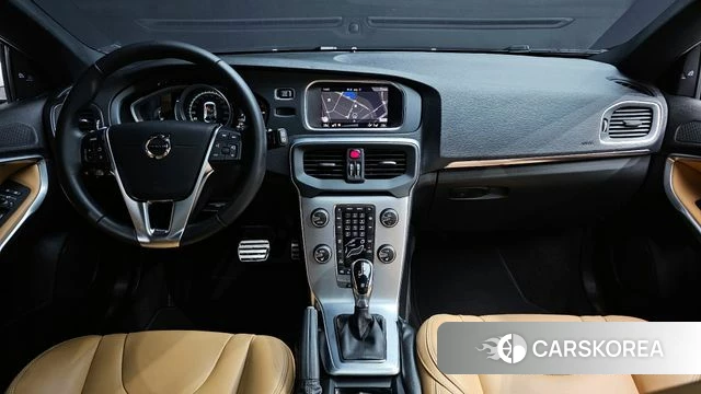 Volvo V40 id 3905830 из Кореи 17