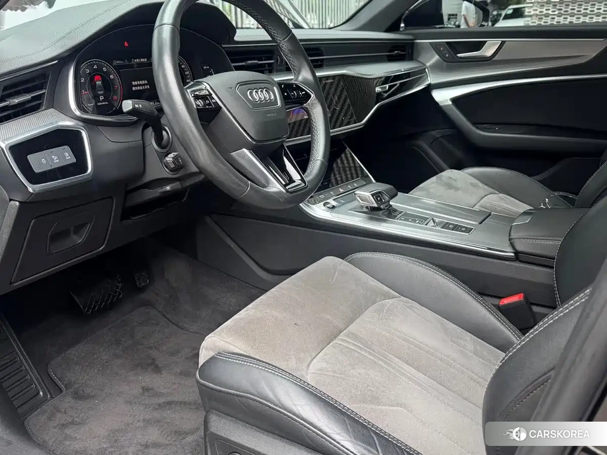 Audi A6L id 4674463 из Китая 19