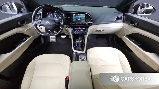 Hyundai Avante AD id 3547712 из Кореи 17