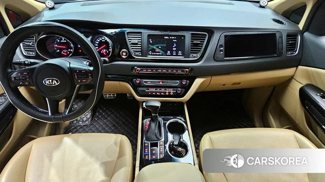 Kia The New Carnival id 3844962 из Кореи 17