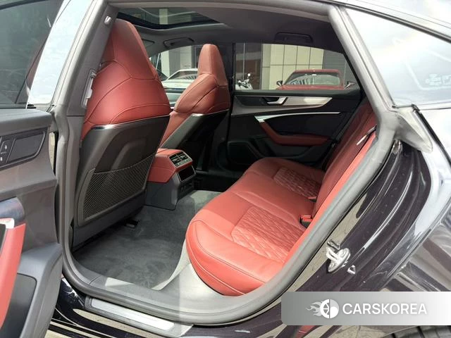 Audi A7L id 4265966 из Китая 7