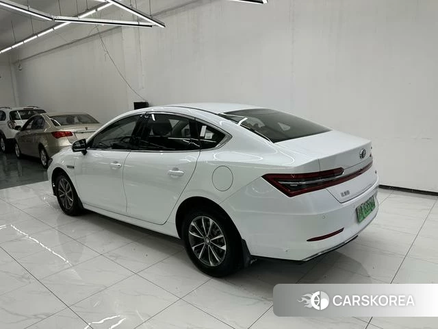 BYD Qin Pro DM id 4239182 из Китая 8