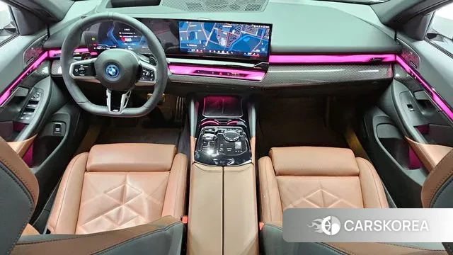 BMW 5 Series (G60) id 3502269 из Кореи 17