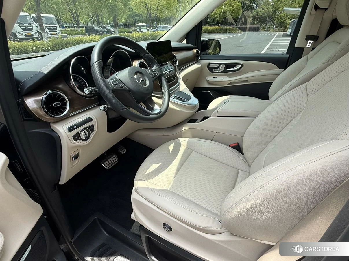 Mercedes-Benz V-class id 4473823 из Китая 15