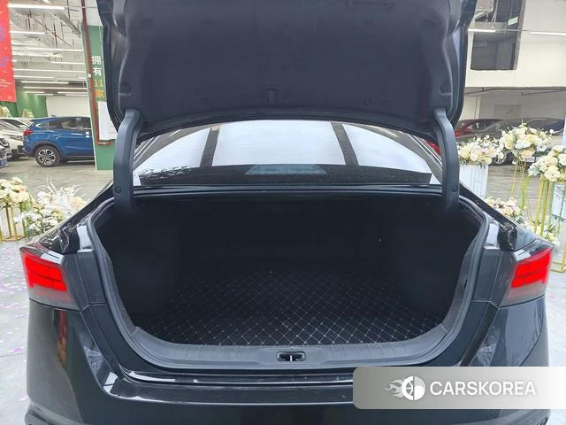 Nissan Teana id 4255742 из Китая 7