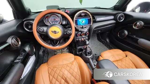 Mini Cooper Convertible id 2961430 из Кореи 17