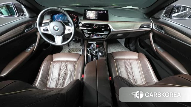 BMW 5 Series (G30) id 4250660 из Кореи 17