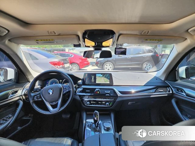 BMW 5 Series (G30) id 4459405 из Кореи 17