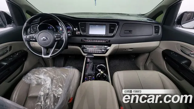 Kia The New Carnival id 2717306 из Кореи 17