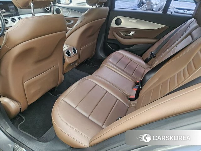 Mercedes-Benz E-Class W213 id 4563491 из Кореи 10