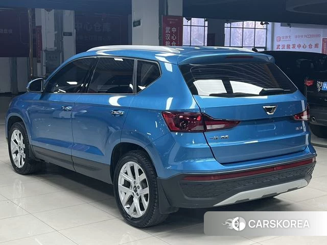 Jetta VS5 id 3902120 из Китая 8