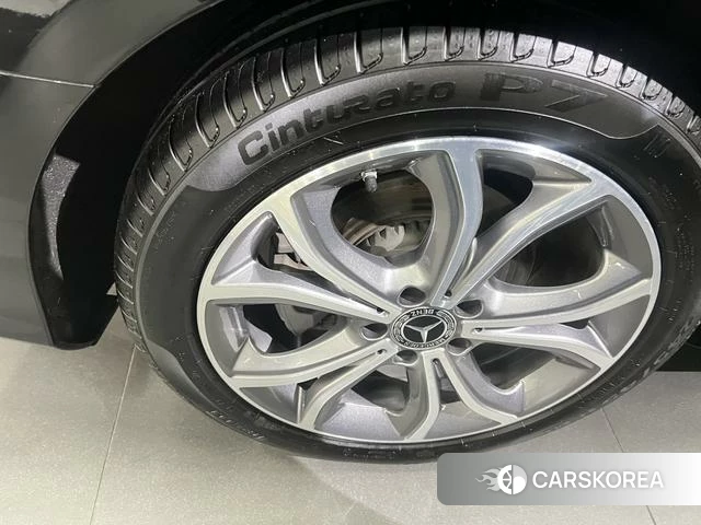 Mercedes-Benz E-class id 3908734 из Китая 7