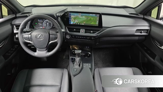 Lexus UX250h id 3864773 из Кореи 17