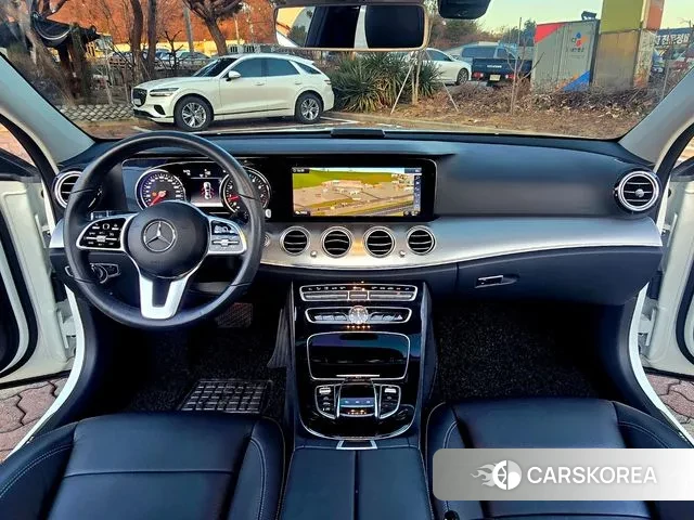 Mercedes-Benz E-Class W213 id 3557568 из Кореи 17