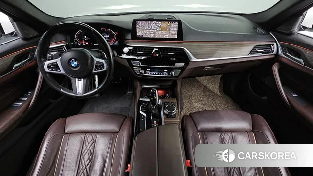 BMW 5 Series (G30) id 4702912 из Кореи 17