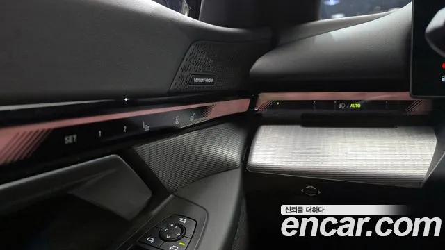 BMW 5 Series (G60) id 2686436 из Кореи 17