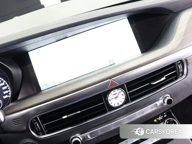 Genesis G90 id 3283663 из Кореи 17