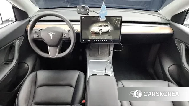 Tesla Model Y id 3416216 из Кореи 17