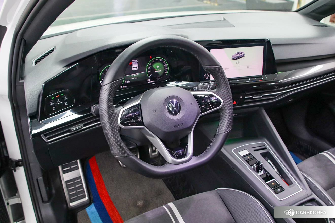 Volkswagen Golf id 4455204 из Китая 19