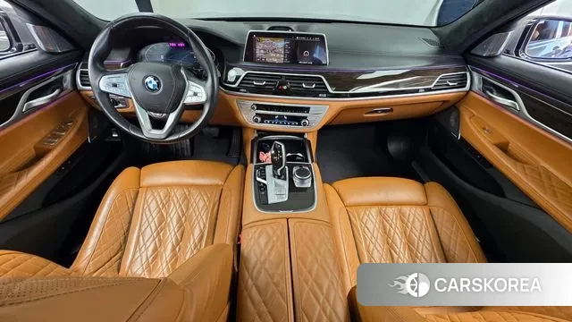 BMW 7 Series (G11) id 3354998 из Кореи 17