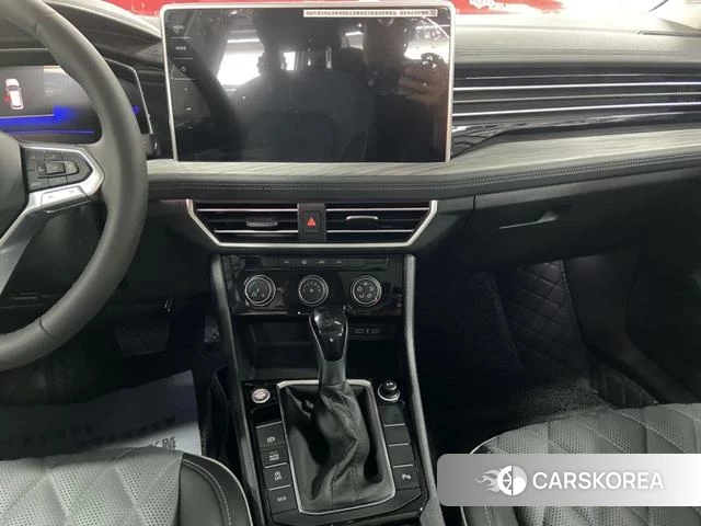 Volkswagen Sagitar id 4335112 из Китая 12