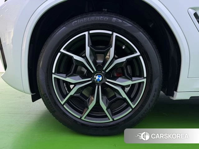 BMW X3 id 4353369 из Китая 33
