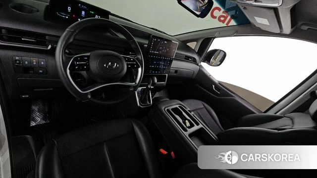 Hyundai Staria id 3940297 из Кореи 17