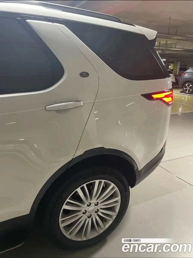 Land Rover Discovery 5 id 2872769 из Кореи 14