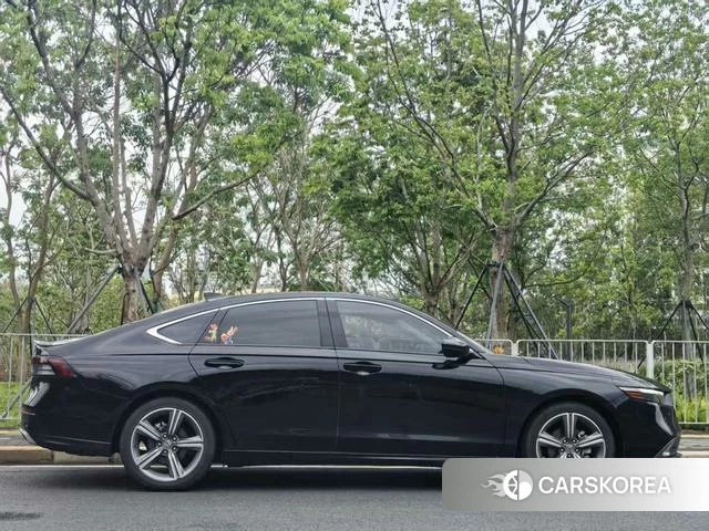 Honda Accord id 4297713 из Китая 14