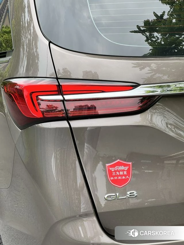 Buick GL8 id 4222271 из Китая 21