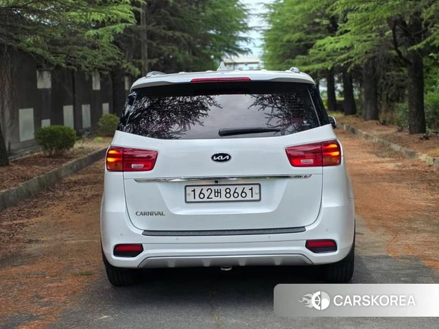 Kia All New Carnival id 4417147 из Кореи 17