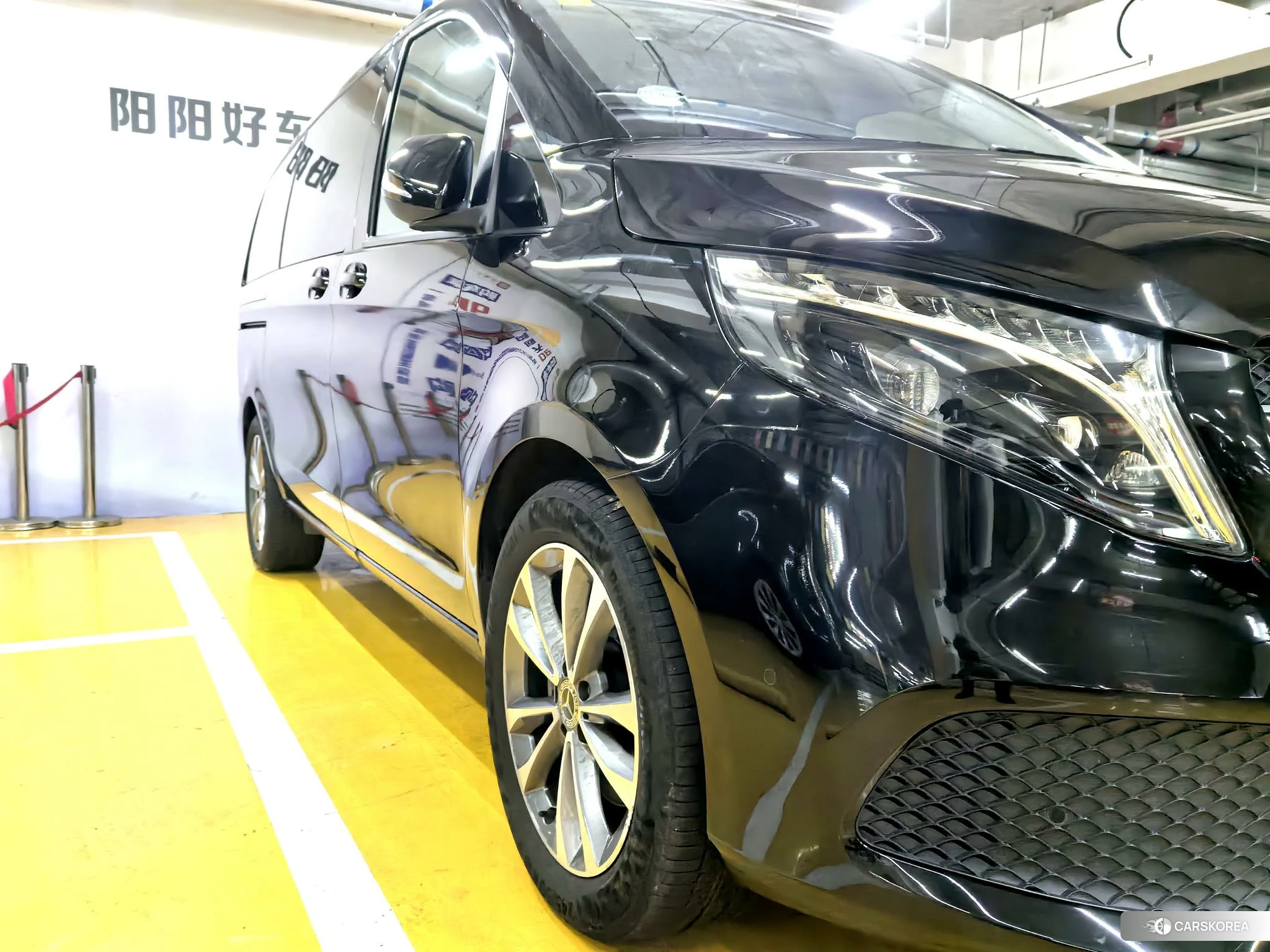 Mercedes-Benz V-class id 4512628 из Китая 22