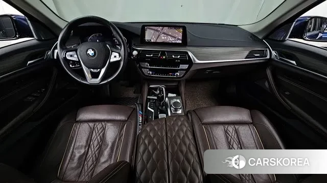 BMW 5 Series (G30) id 3464248 из Кореи 17