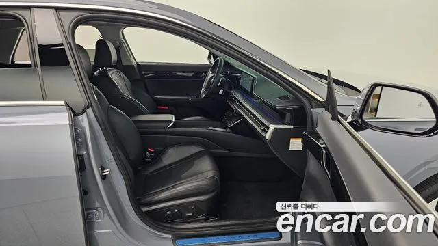 Hyundai Grandeur Hybrid (GN7) id 2654974 из Кореи 17