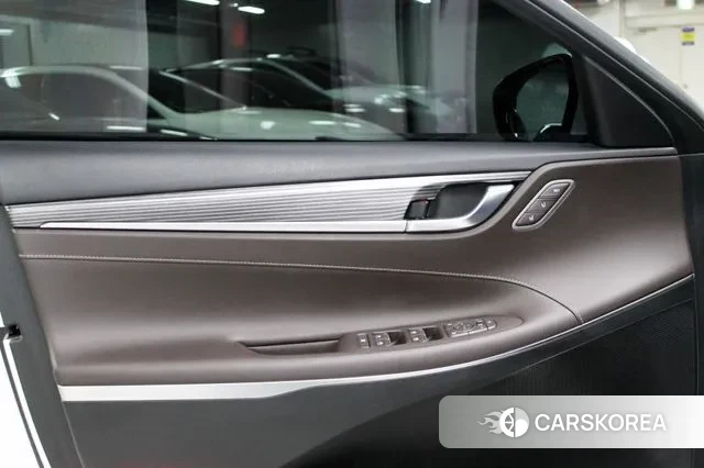 Hyundai Grandeur IG id 3417965 из Кореи 17