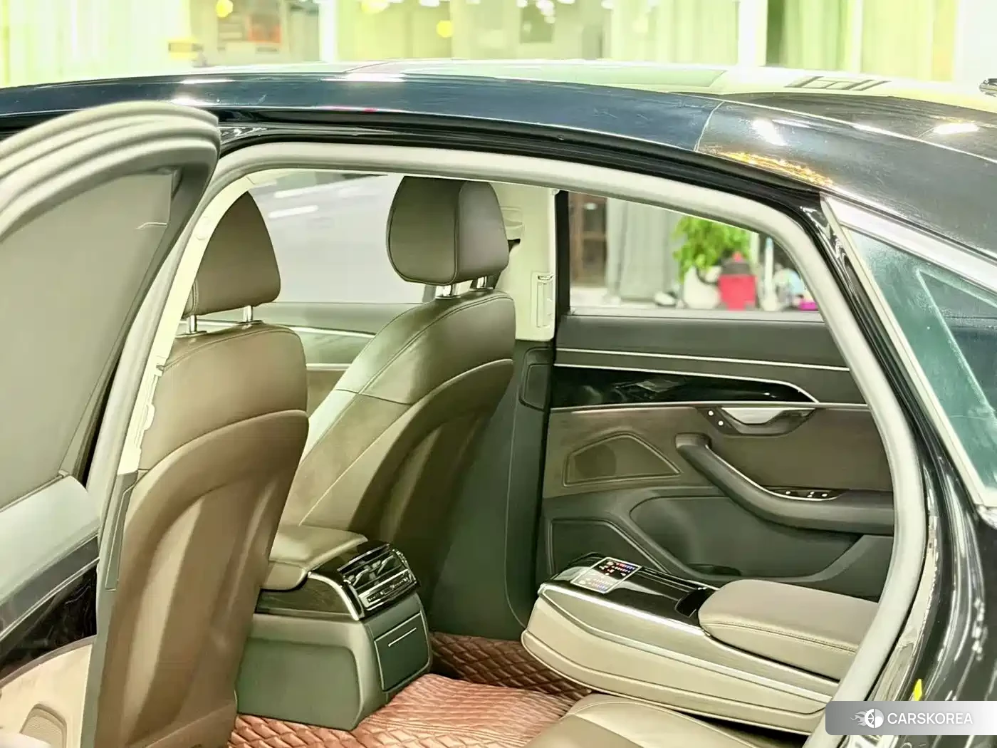 Audi A8 id 4674526 из Китая 7