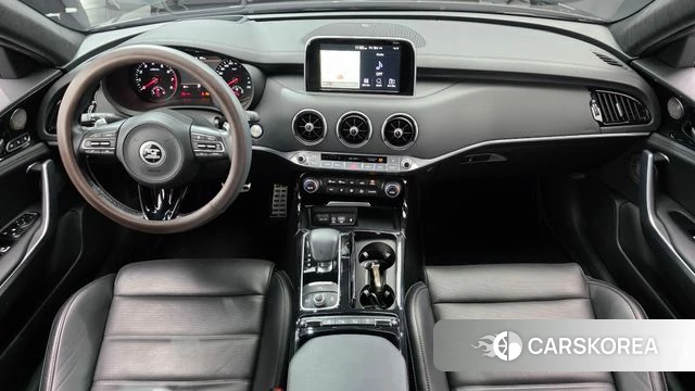 Kia Stinger id 4596328 из Кореи 30