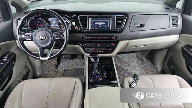 Kia All New Carnival id 4678057 из Кореи 17