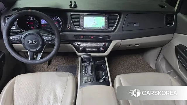 Kia All New Carnival id 3470038 из Кореи 17