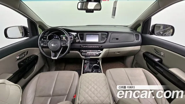 Kia The New Carnival id 2460965 из Кореи 17