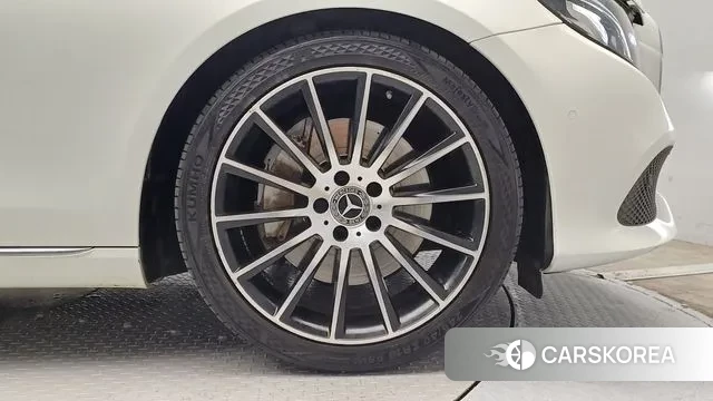 Mercedes-Benz E-Class W213 id 2991015 из Кореи 17