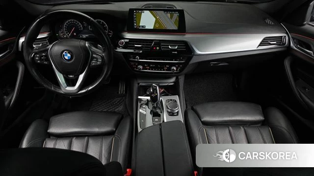 BMW 5 Series (G30) id 4311133 из Кореи 17